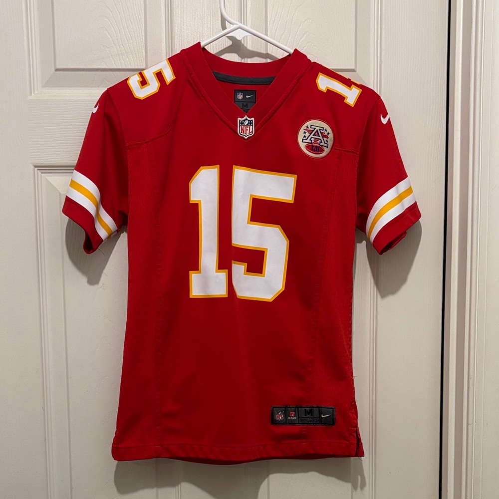 Nike Youth Kansas City Chiefs Patrick Mahomes #15 Red Game Jersey